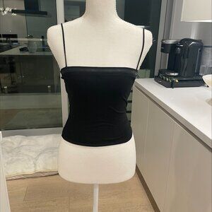 Superdown Black Zip-Front Crop Top – Strappy Fitted Cami XS